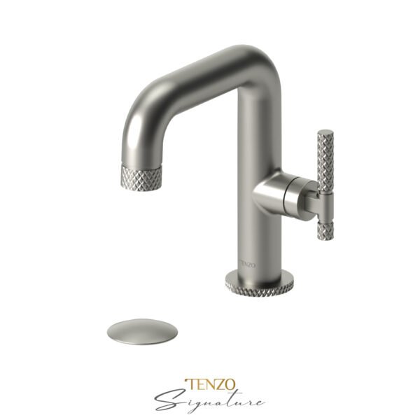 Single hole lavatory faucet with drain